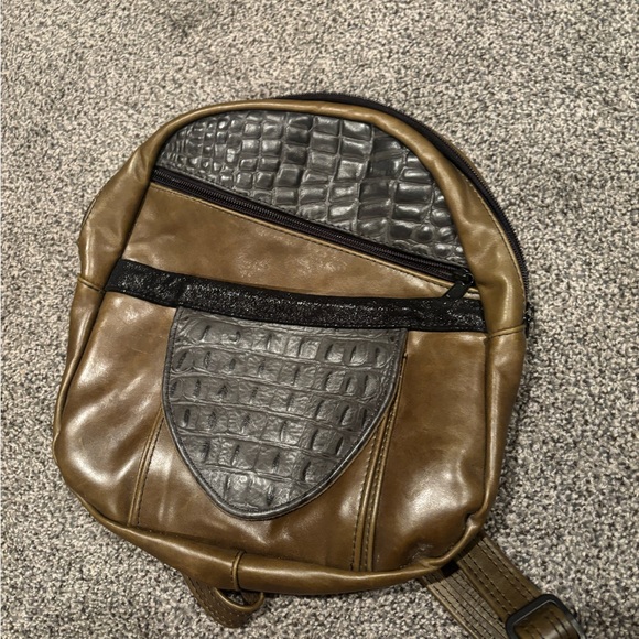 Leather Handmade Backpack - Picture 1 of 6